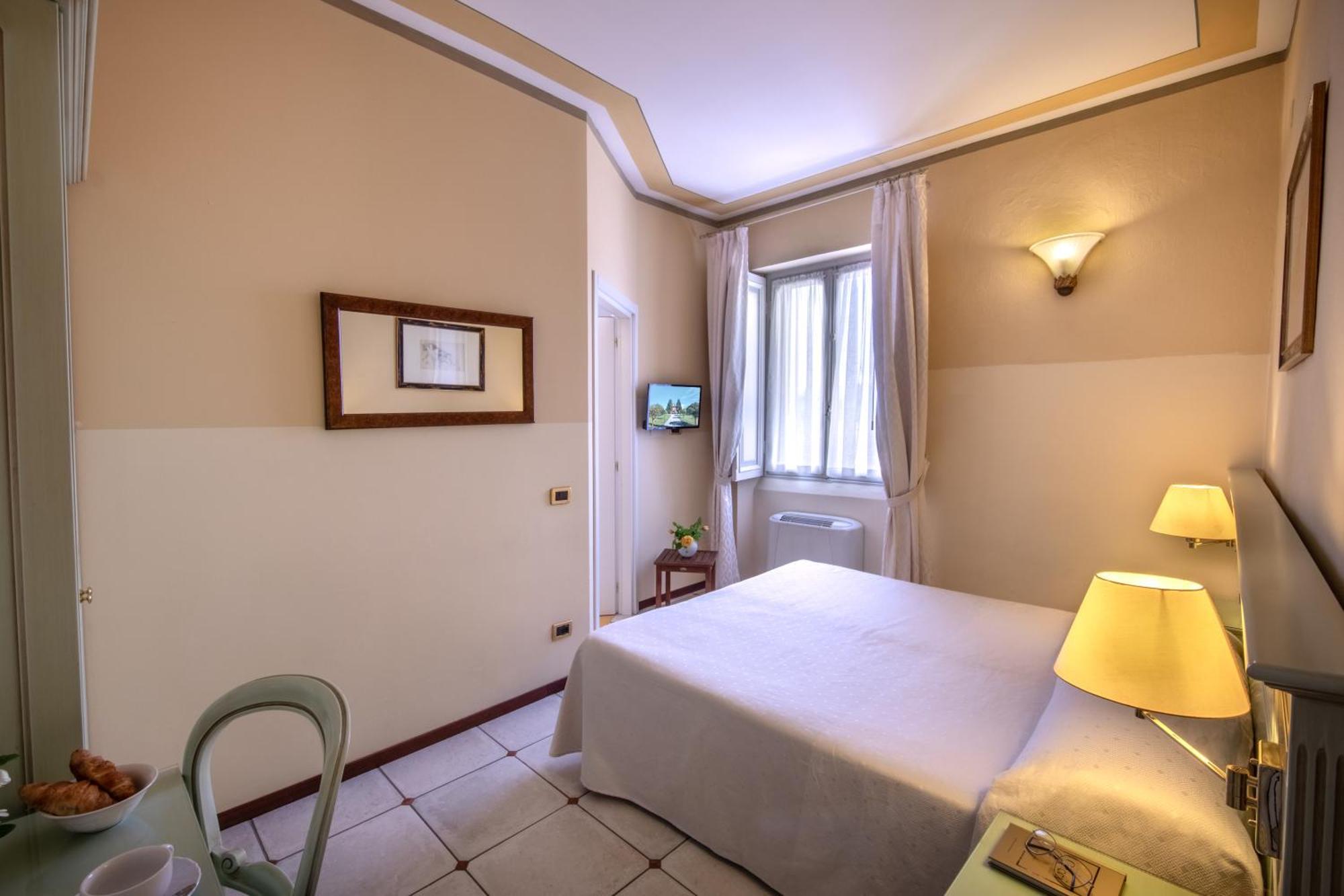 Hotel Villa Liberty Pontecurone Exterior foto